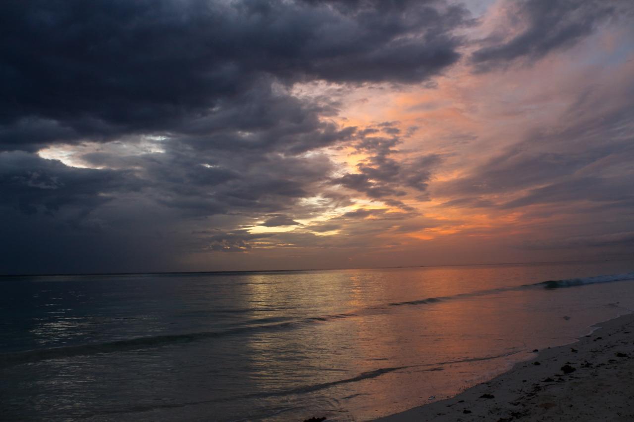 African Sun Sea Beach Resort & Spa Zanzibar Exterior foto